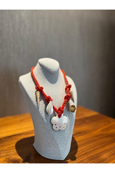 Home Özel Tasarım Çoklu Charm Detaylı Kolye