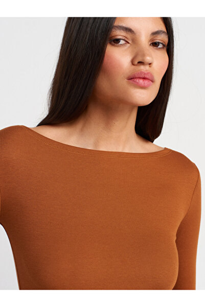 Dilvin 31332 Μακρυμάνικο μπλουζάκι με λαιμόκοψη και πλακάκια