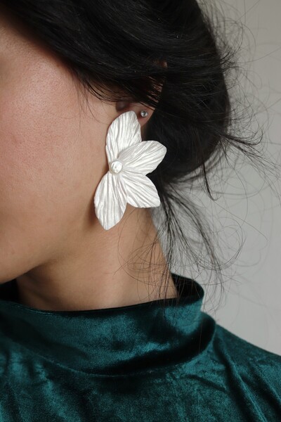 Gizy Store Polymer Clay Special Design White Pearlescent Earrings, Large Half Flower Earrings, Bridal Accessory