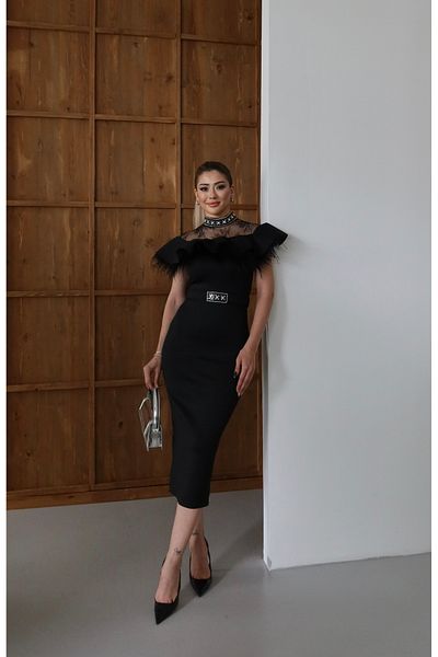 1Moda1Tarz Γυναικείο ειδικό σχέδιο φόρεμα με επένδυση με εισαγόμενο ύφασμα κατάδυσης με δαντέλα και λεπτομέρεια με φούντα με κολιέ με ζώνη λαιμού