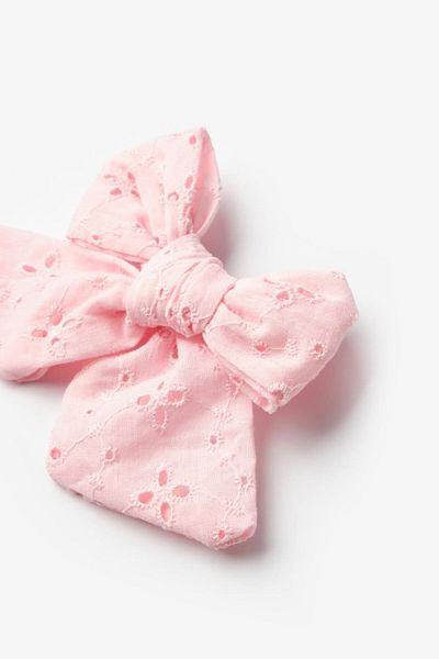 Le Mabelle Pink Scallop Bow Girl's Clip Buckle