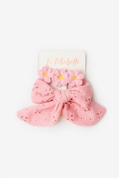 Le Mabelle Powder Scallop Bow Knitted Flower 2-Piece Clip Buckle