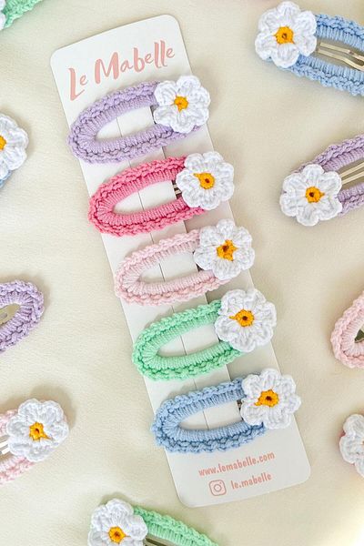 Le Mabelle 5-piece Soft Knitted Flower Buckle Set - Multicolored