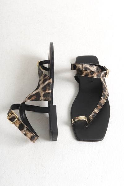 Shoesers Women's Special Design Flat Bottom Asymmetrical Strap Sandals with Flip Flops Accessories