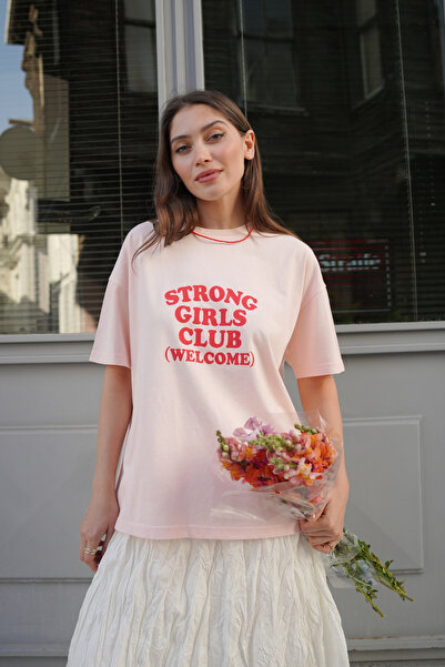 Molly Nelly Γυναικείο ροζ μπλουζάκι με κοντό μανίκι με στάμπα με χτενισμένο β...