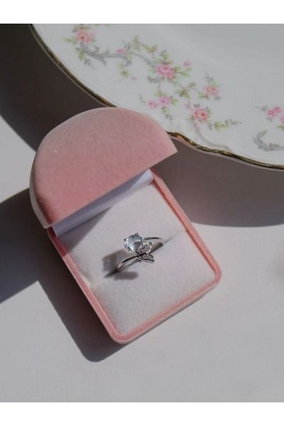 Reorah Collection Luna Wing Ring