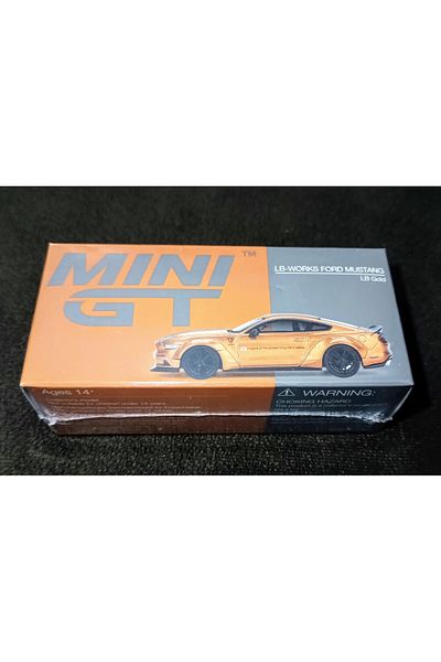 mini gt Lb-Works Ford lb Gold