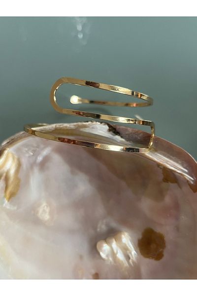 Hoop jewelery Design Pazu Bracelet Armcuff