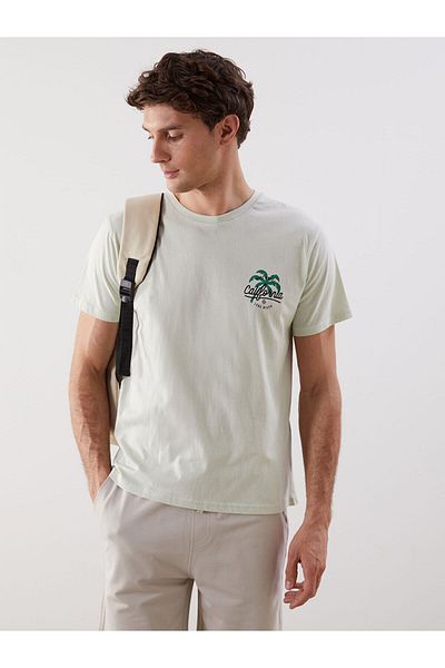 LC Waikiki Ανδρικό μπλουζάκι από χτενισμένο βαμβακερό κοντό μανίκι με λαιμόκοψη