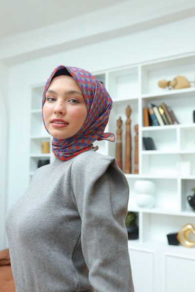 Silk Home Scarf Model 73073-42 Body Gear Durable through Concepts