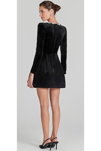 hilaltrendd Hilaltrend kare yaka taş detaylı mini kadife elbise