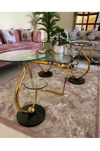 private house طاولة خدمة ذهبي