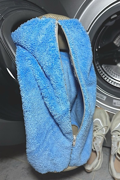 Fine Clean Microfiber Shoe Washing Bag Zippered Large Size Blue Color Mesh