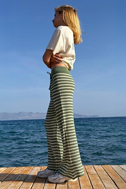 CHUBA Kadın İspanyol Paça Triko Flare Fit Çizgili Desenli Pantolon Yeşil-Beyaz 25S3027