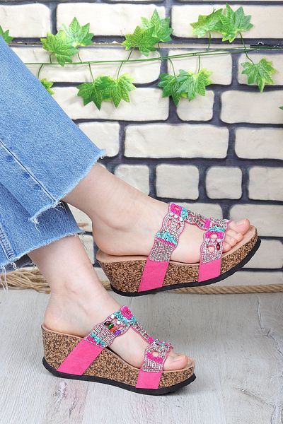 Vojo Άνετες γυναικείες παντόφλες Gj Giorgia Wedge Heel Stone με λεπτομέρειες