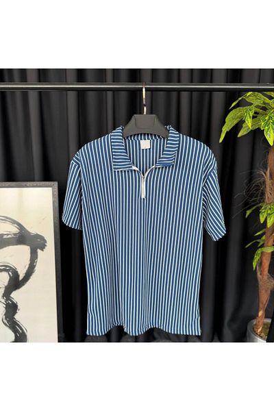 NewCabin T-Shirt - Dark blue - Loose