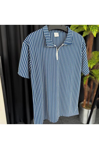 NewCabin T-Shirt - Dark blue - Loose