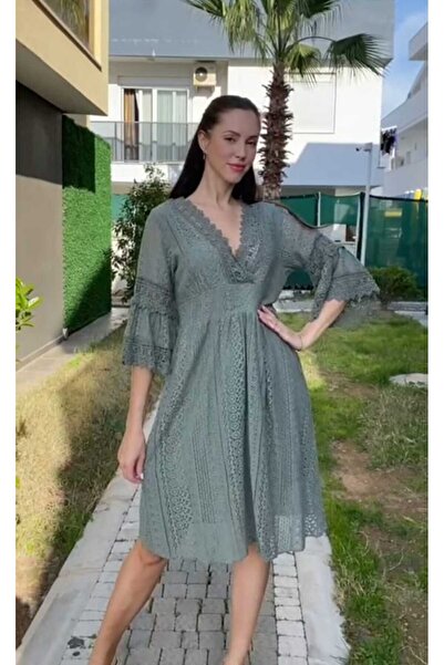 MODA Kadın İtalyan Dantelli V Yaka Kısa Elbise
