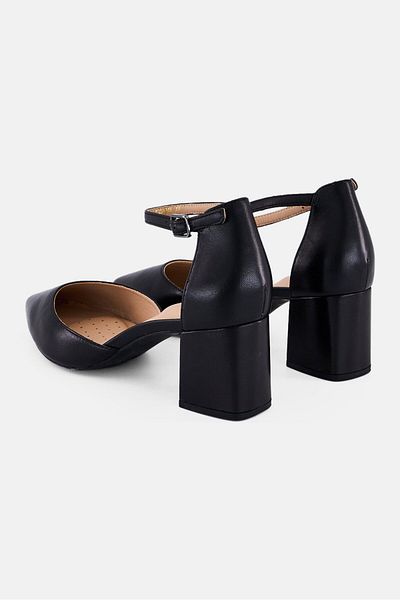 Geox Women D Bigliana E Adjustable Buckle Pumps, Black