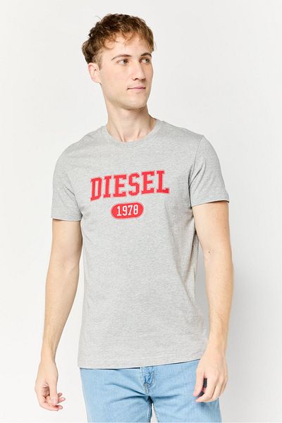 Diesel Men Crew Neck Short Sleeves Graphic Print T-Shirt, Light Grey