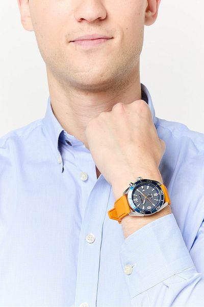 Timberland Men Tdwgn0010002 Silicone Analog Watch 44 Mm, Orange