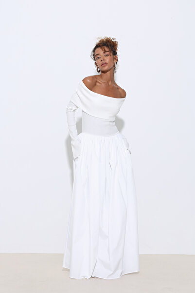 Mozto Aurena Long Sleeve Maxi Poplin White Dress