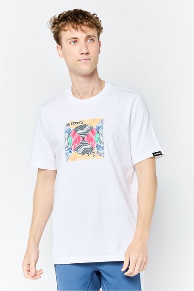 adidas Men Sportswear Fit Short Sleeve Outdoor T-shirt, White