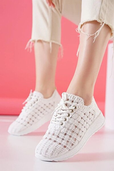 FRESCO SCARFS Women's Alvore Hand Knitted Women's Sports Shoes