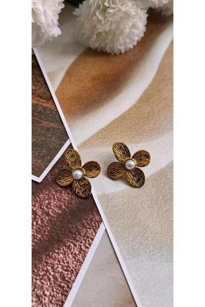 KAD COLLECTION Steel Gold Pinterest Flower Earrings