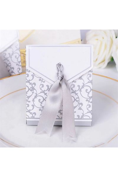 Choice 7x8.5x4cm Silver 100pcs Gold Silver Paper Candy Box Gift Bag Wedding Gift Packaging Baby Shower Favo
