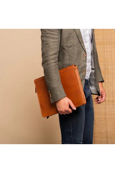 The Chesterfield Brand Genuine leather folder, The Chesterfield Brand, for documents and tablet, Moreton