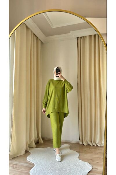 Suede Style 9105 - Stylish and Comfortable Women's Special Thin Fabric Pants Blouse Set