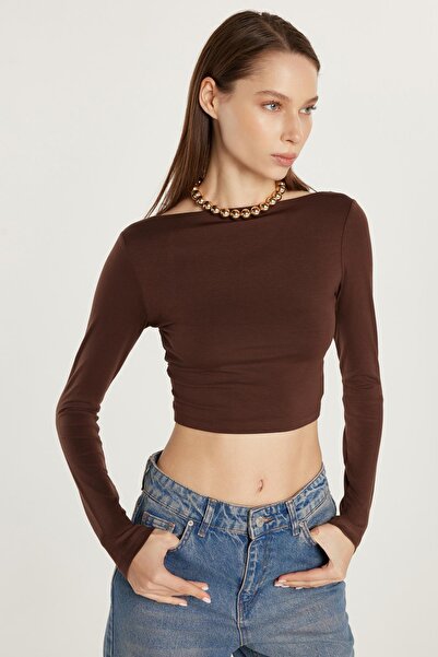 Tudors Women's Slim Fit Slim Fit Crew Neck Back Detailed Brown Blouse