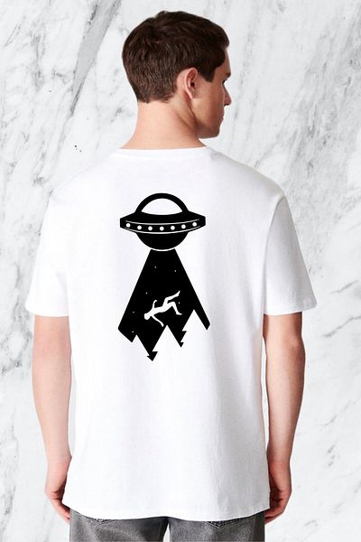 donamod Men's Ufo / Alien Back Printed White Regular Tshirt