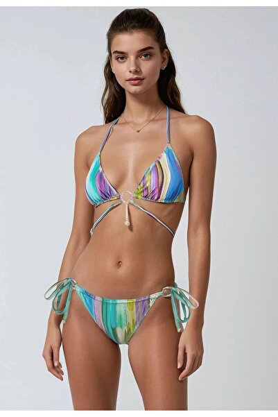 Kom Bross Aksesuar Detaylı Üçgen Bikini