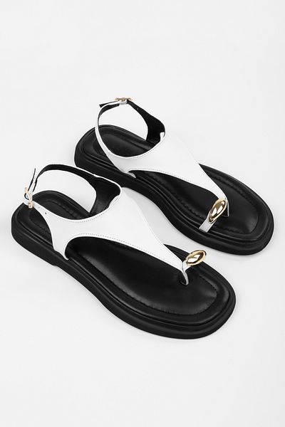Shoeberry Γυναικεία πέδιλα με αγκράφα Camila White Skin