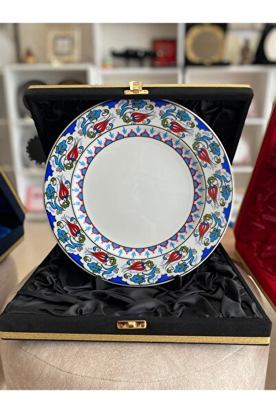 Çorlu Kaligrafi Merkezi Kadife kutulu isim yazılır çini tabak 2