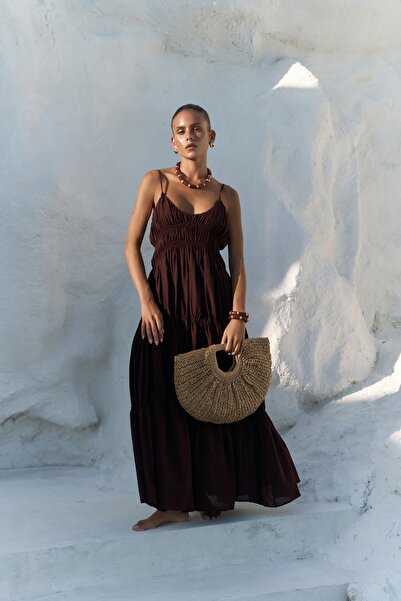 MAI STUDIOS CO. Довга сукня з бретельками бордового кольору