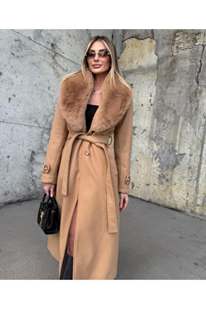 ByRanaBuyuk παλτό με γούνινο γιακά καμήλας