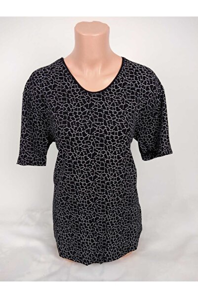 YAŞAR TRİKO تي شيرت نسائي أبيض وأسود برقبة على شكل حرف U وأكمام قصيرة منقوشة ...