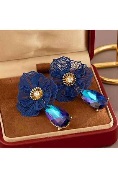 Pelin Aksesuar Navy Blue Drop Stone Big Flower Earrings
