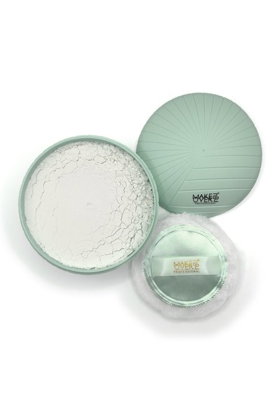 Makeover22 بودرة معطرة للجسم بزهرة الفريزيا من ميك اوفر22