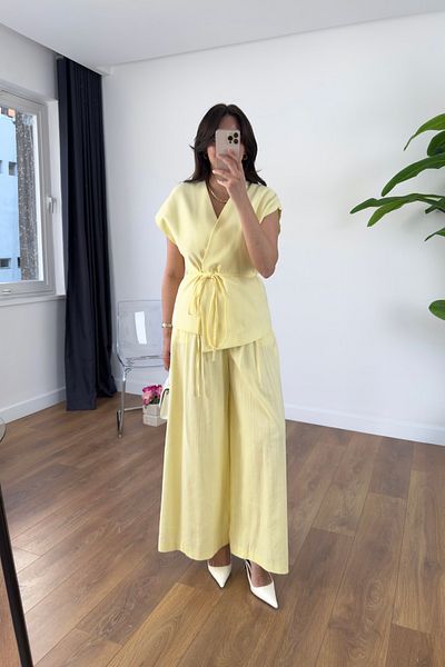 BİRCANÇİL Lidya Yellow Hidden Buttoned Drawstring Linen Vest Set