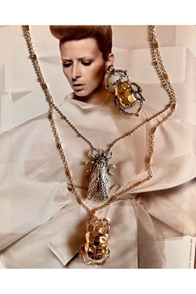 Home Marka Böcek Küpe