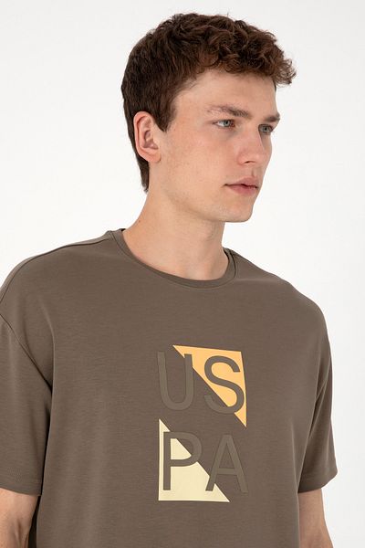 U.S. Polo Assn. تي شيرت مينز كومفورت فيت برقبة دائرية من فرو المنك 50299882-VR052