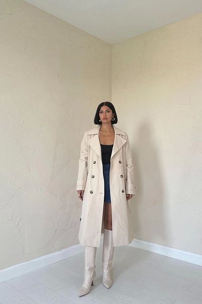 HELİS BUTİK Beige Long Belted Trench Coat