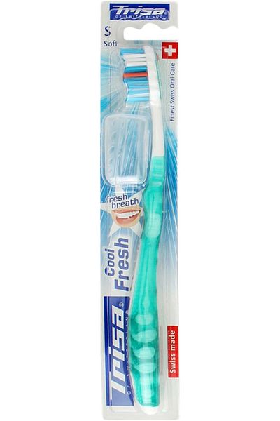 Trisa Trisa Cool & Fresh Soft Toothbrush With Travel Cap