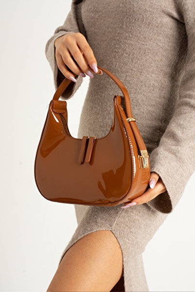 Reddington Дамска лачена кожена франзела Чанта с череши и затваряне с цип Чан...