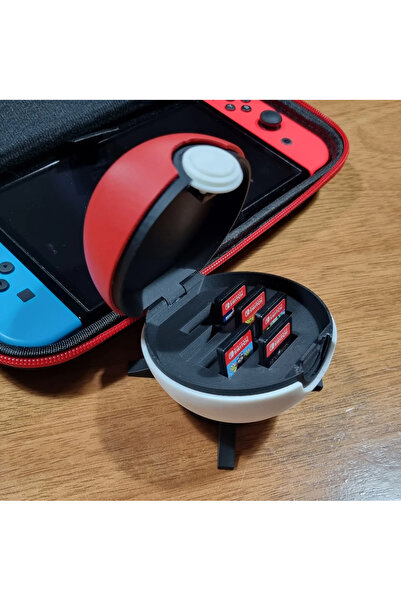 Mizaku Pokeball Şeklinde Nintendo Switch Kartuş Kutusu Stand Dahil