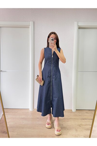 fmnbutik pinterest kadın fermuarlı bele oturan geniş çanak etekli denim kumaş sıfır kollu muadil jean elbise